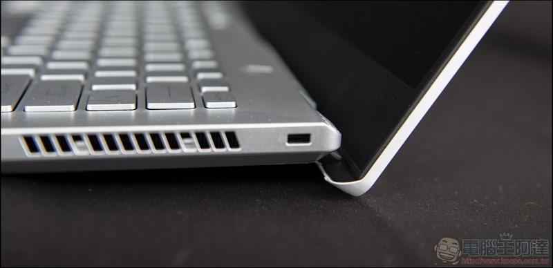 ROG Zephyrus G14 開箱 - 13 ROG Zephyrus G14 開箱 - 13