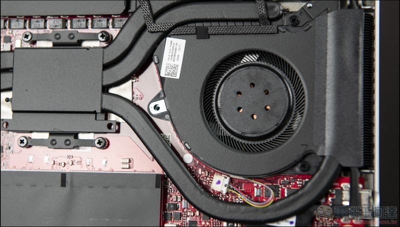 ROG Zephyrus G14 開箱 - 29 ROG Zephyrus G14 開箱 - 29