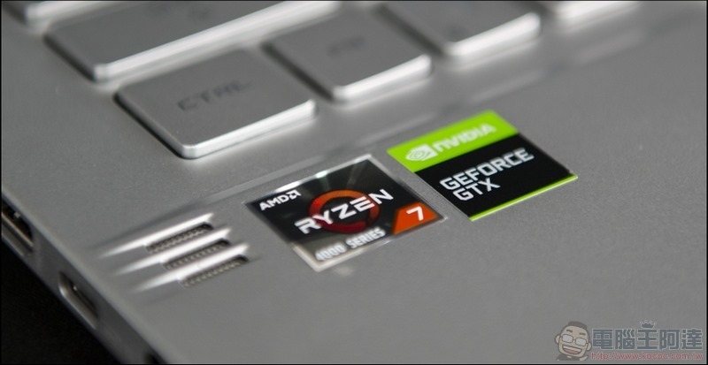 ROG Zephyrus G14 開箱 - 44 ROG Zephyrus G14 開箱 - 44