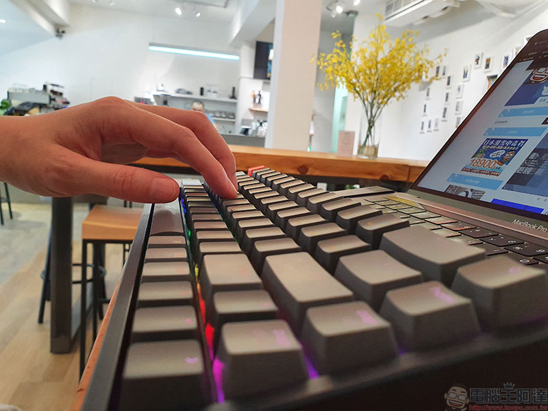Keychron K6 超精簡 68 鍵機械式鍵盤 RGB 熱插拔軸開箱動手玩,雙模式、四系統宛如量身定做 - 電腦王阿達 Keychron K6 超精簡 68 鍵機械式鍵盤 RGB 熱插拔軸開箱動手玩,雙模式、四系統宛如量身定做 - 電腦王阿達