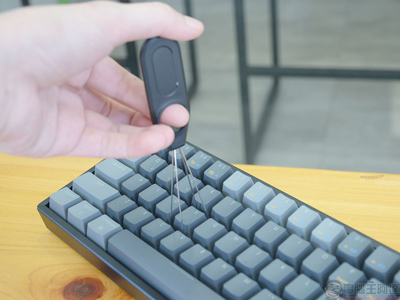 Keychron K6 超精簡 68 鍵機械式鍵盤 RGB 熱插拔軸開箱動手玩,雙模式、四系統宛如量身定做 - 電腦王阿達 Keychron K6 超精簡 68 鍵機械式鍵盤 RGB 熱插拔軸開箱動手玩,雙模式、四系統宛如量身定做 - 電腦王阿達