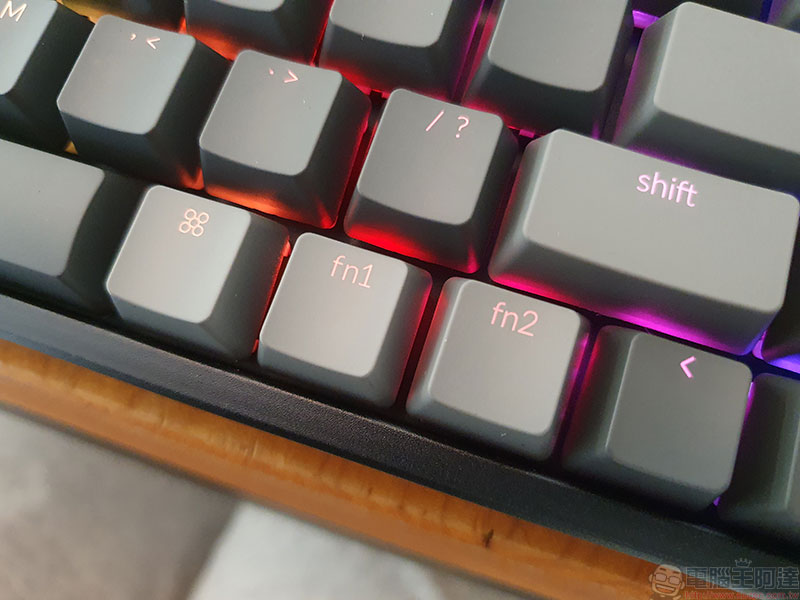 Keychron K6 超精簡 68 鍵機械式鍵盤 RGB 熱插拔軸開箱動手玩,雙模式、四系統宛如量身定做 - 電腦王阿達 Keychron K6 超精簡 68 鍵機械式鍵盤 RGB 熱插拔軸開箱動手玩,雙模式、四系統宛如量身定做 - 電腦王阿達
