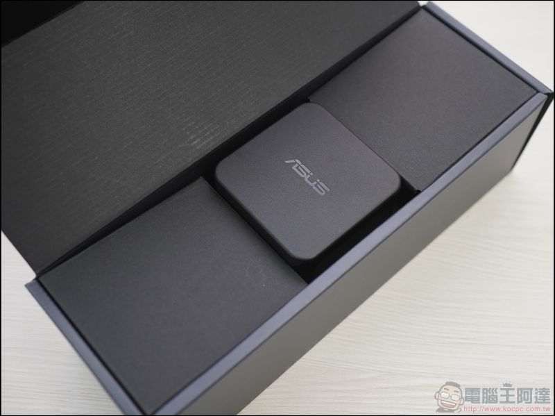 ASUS ExpertBook B9 (B9450) 開箱,續航超過24小時的超輕量商務筆電 - 電腦王阿達 ASUS ExpertBook B9 (B9450) 開箱,續航超過24小時的超輕量商務筆電 - 電腦王阿達