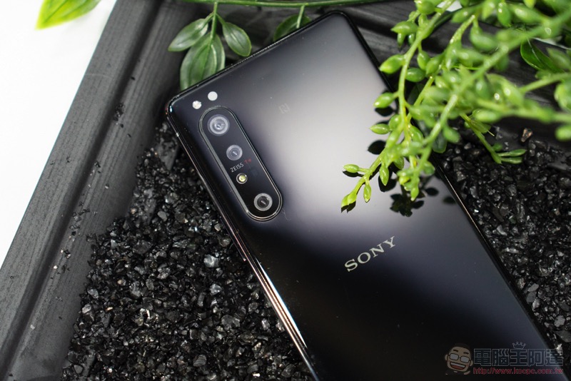 Xperia 1 II 在台發表 5G 極速動手玩,NT$35,990 的 Sony 全能旗艦 - 電腦王阿達 Xperia 1 II 在台發表 5G 極速動手玩,NT$35,990 的 Sony 全能旗艦 - 電腦王阿達