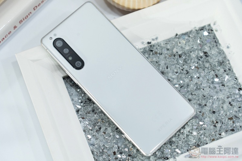 Xperia 1 II 在台發表 5G 極速動手玩,NT$35,990 的 Sony 全能旗艦 - 電腦王阿達 Xperia 1 II 在台發表 5G 極速動手玩,NT$35,990 的 Sony 全能旗艦 - 電腦王阿達