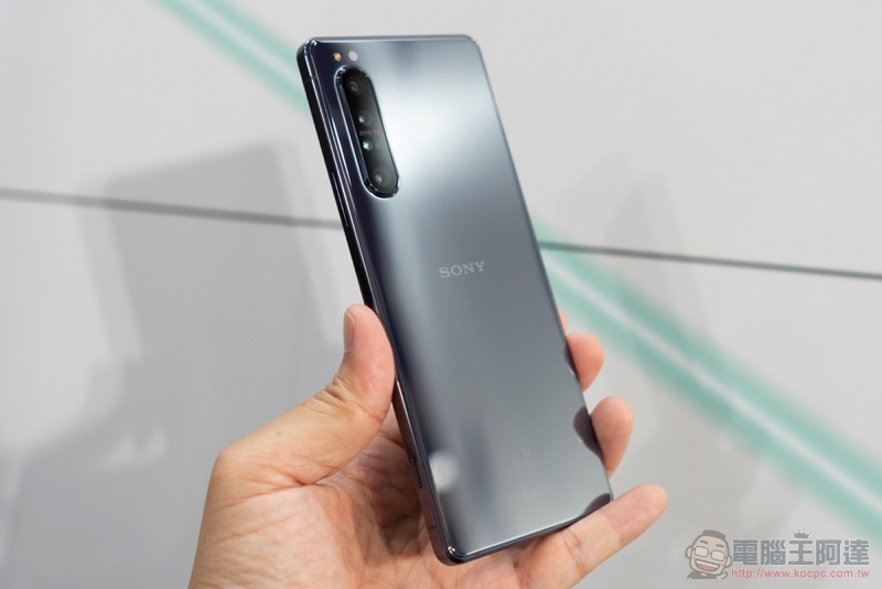 Xperia 1 II 在台發表 5G 極速動手玩,NT$35,990 的 Sony 全能旗艦 - 電腦王阿達 Xperia 1 II 在台發表 5G 極速動手玩,NT$35,990 的 Sony 全能旗艦 - 電腦王阿達