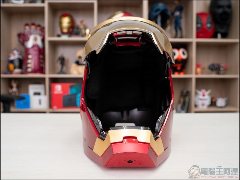 鋼鐵人 Iron Man Mark VII 頭盔開箱 - 04 鋼鐵人 Iron Man Mark VII 頭盔開箱 - 04