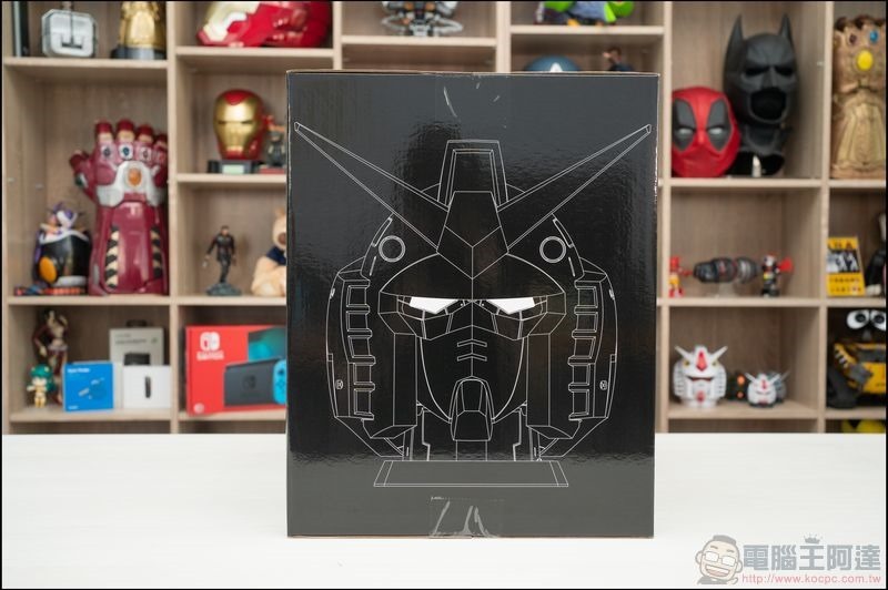 OWNDAYS RX-78 鋼彈頭型眼鏡盒 開箱 -2 OWNDAYS RX-78 鋼彈頭型眼鏡盒 開箱 -2