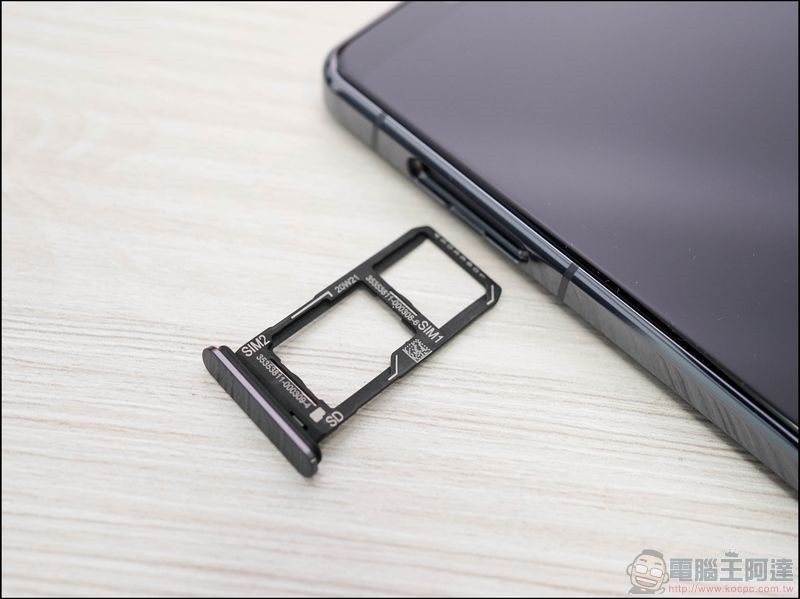 Sony Xperia 1 II 開箱 - 13 Sony Xperia 1 II 開箱 - 13