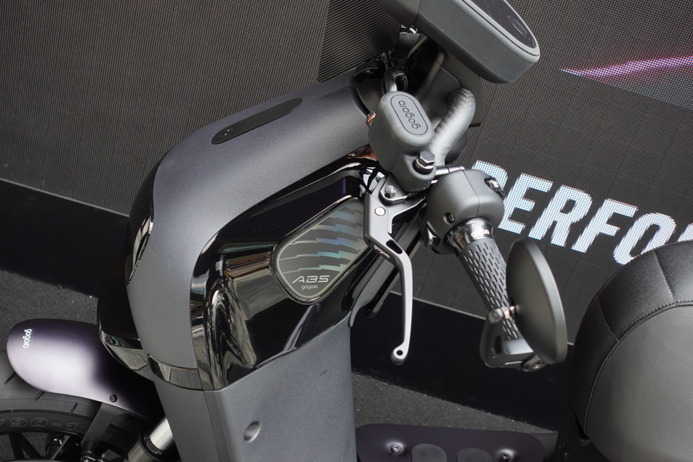 Gogoro S3 / S3 ABS 登場:買菜車居然變身徹頭徹尾性能車款(想不到吧) - 電腦王阿達 Gogoro S3 / S3 ABS 登場:買菜車居然變身徹頭徹尾性能車款(想不到吧) - 電腦王阿達