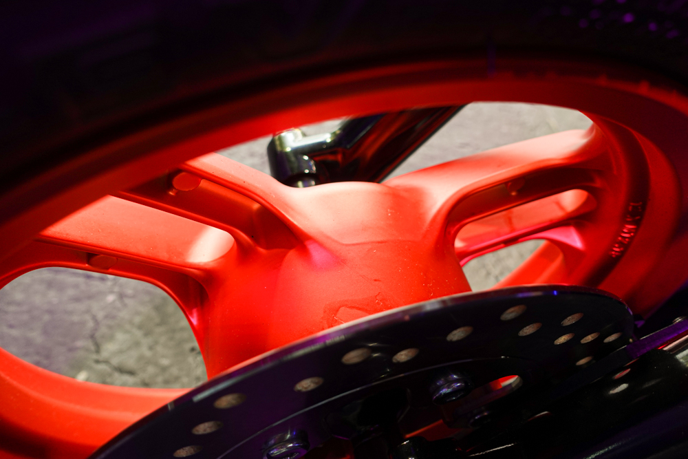Gogoro S3 / S3 ABS 登場:買菜車居然變身徹頭徹尾性能車款(想不到吧) - 電腦王阿達 Gogoro S3 / S3 ABS 登場:買菜車居然變身徹頭徹尾性能車款(想不到吧) - 電腦王阿達