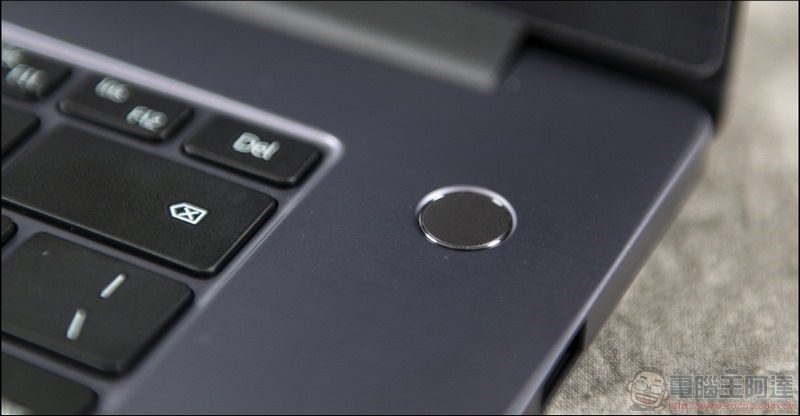 HUAWEI MateBook D14 D15 開箱 -07 HUAWEI MateBook D14 D15 開箱 -07