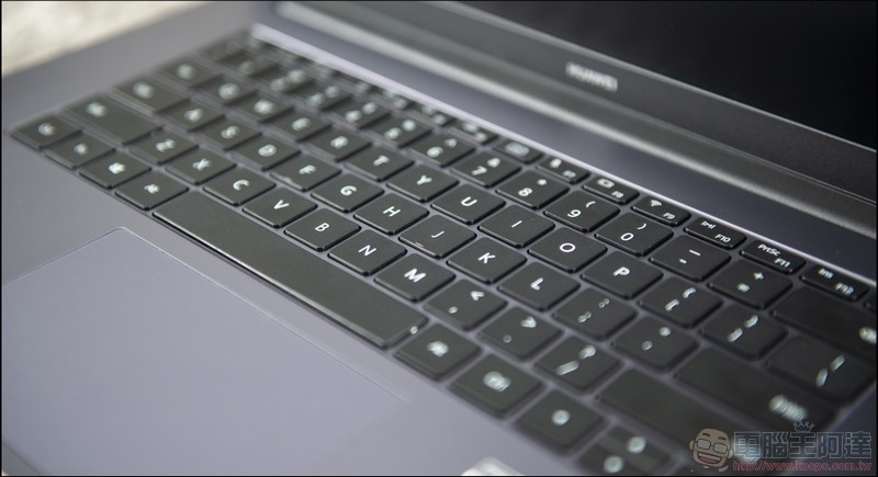HUAWEI MateBook D14 D15 開箱 -09 HUAWEI MateBook D14 D15 開箱 -09