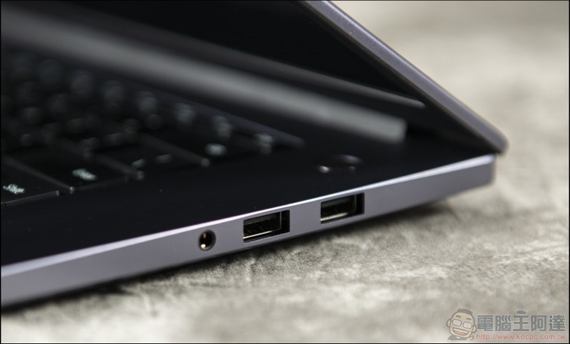 HUAWEI MateBook D14 D15 開箱 -15 HUAWEI MateBook D14 D15 開箱 -15