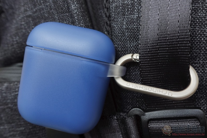 撞色不怕撞 AirPods / AirPods Pro 犀牛盾保護殼 動手玩 - 電腦王阿達 撞色不怕撞 AirPods / AirPods Pro 犀牛盾保護殼 動手玩 - 電腦王阿達