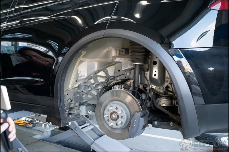 Wow!好站 TESLA 輪拱隔音工程體驗 - 15 Wow!好站 TESLA 輪拱隔音工程體驗 - 15