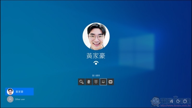 輕薄商務筆電 ASUS ExpertBook P2 (P2451) 開箱 - 13 輕薄商務筆電 ASUS ExpertBook P2 (P2451) 開箱 - 13
