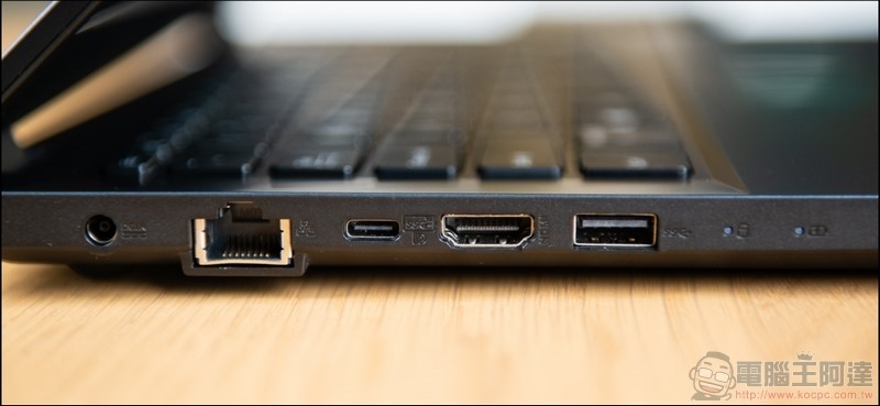 輕薄商務筆電 ASUS ExpertBook P2 (P2451) 開箱 - 14 輕薄商務筆電 ASUS ExpertBook P2 (P2451) 開箱 - 14