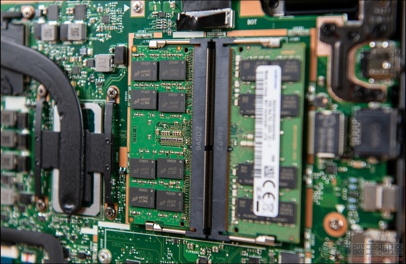 輕薄商務筆電 ASUS ExpertBook P2 (P2451) 開箱 - 24 輕薄商務筆電 ASUS ExpertBook P2 (P2451) 開箱 - 24
