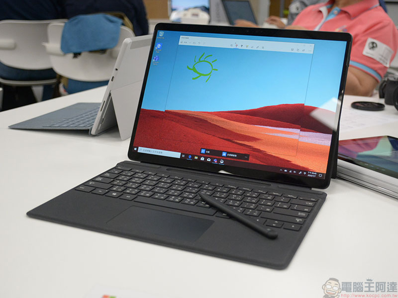據報 Microsoft 也在打造自家 ARM 晶片供 Surface 電腦與雲端伺服器使用 - 電腦王阿達
