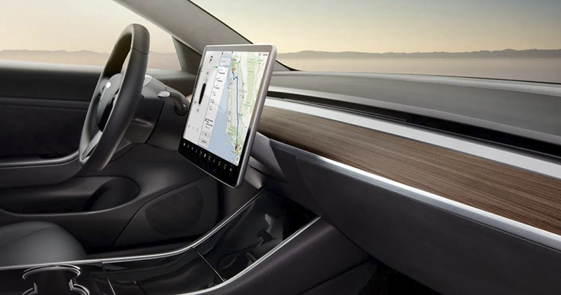 德國法院裁定 Tesla 車主行駛中透過螢幕調整雨刷為違規 - 電腦王阿達 德國法院裁定 Tesla 車主行駛中透過螢幕調整雨刷為違規 - 電腦王阿達