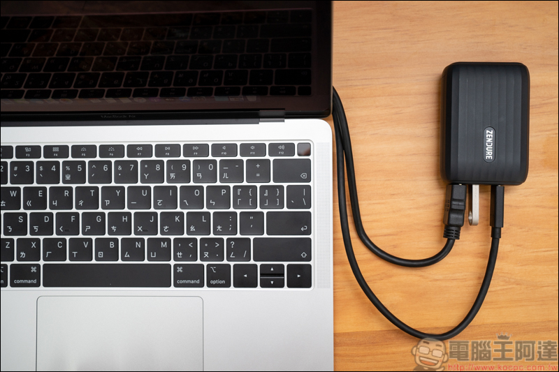Zendure SuperHub多合一充電集線轉接器開箱,支援48W充電、HDMI 4K@60Hz輸出、5Gbps 高速傳輸 - 電腦王阿達 Zendure SuperHub多合一充電集線轉接器開箱,支援48W充電、HDMI 4K@60Hz輸出、5Gbps 高速傳輸 - 電腦王阿達