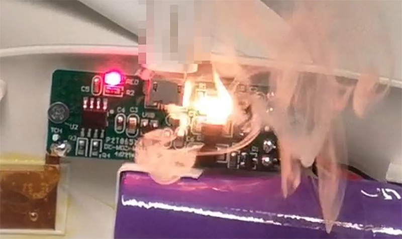 騰訊安全玄武實驗室發現安全問題「BadPower」,透過快充對設備進行物理攻擊 - 電腦王阿達 騰訊安全玄武實驗室發現安全問題「BadPower」,透過快充對設備進行物理攻擊 - 電腦王阿達