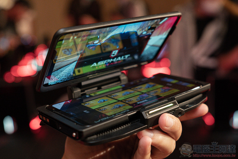 ROG Phone 3 效能再進化:最新 144Hz 螢幕體驗前代也能擁有!(動手玩) - 電腦王阿達 ROG Phone 3 效能再進化:最新 144Hz 螢幕體驗前代也能擁有!(動手玩) - 電腦王阿達