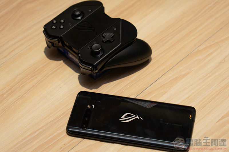 ROG Phone 3 效能再進化:最新 144Hz 螢幕體驗前代也能擁有!(動手玩) - 電腦王阿達 ROG Phone 3 效能再進化:最新 144Hz 螢幕體驗前代也能擁有!(動手玩) - 電腦王阿達