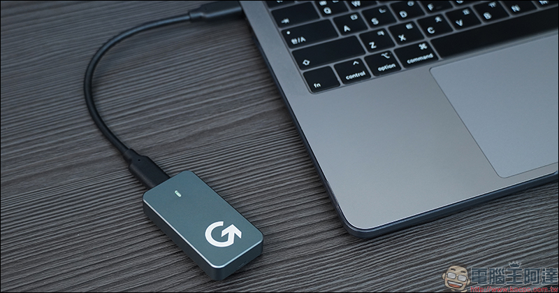 筆記型電腦的最大儲存容量會到多少? - 電腦王阿達 GameToGo Hub 多功能轉接器開箱動手玩:內建 SSD 固態儲存、讓 Mac 變身 Windows 電腦,能裝 Office 也能玩英雄聯盟!(同場加映:GameToGo 2 系列同步登場,速度更快、散熱更佳!) - 電腦王阿達