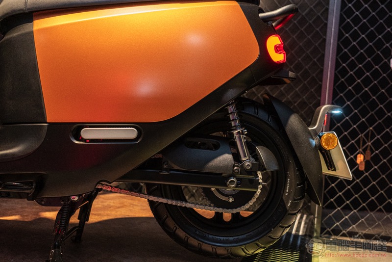 街頭風電車 Gogoro 2 Rumbler ABS 閃霧銅新色登場動眼看 - 電腦王阿達 街頭風電車 Gogoro 2 Rumbler ABS 閃霧銅新色登場動眼看 - 電腦王阿達