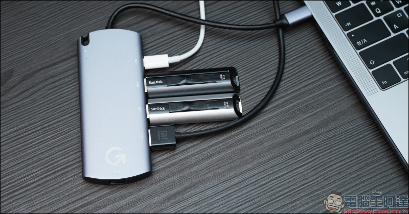 GameToGo Hub 多功能轉接器開箱動手玩:內建 SSD 固態儲存、讓 Mac 變身 Windows 電腦,能裝 Office 也能玩英雄聯盟!(同場加映:GameToGo 2 系列同步登場,速度更快、散熱更佳!) - 電腦王阿達 GameToGo Hub 多功能轉接器開箱動手玩:內建 SSD 固態儲存、讓 Mac 變身 Windows 電腦,能裝 Office 也能玩英雄聯盟!(同場加映:GameToGo 2 系列同步登場,速度更快、散熱更佳!) - 電腦王阿達