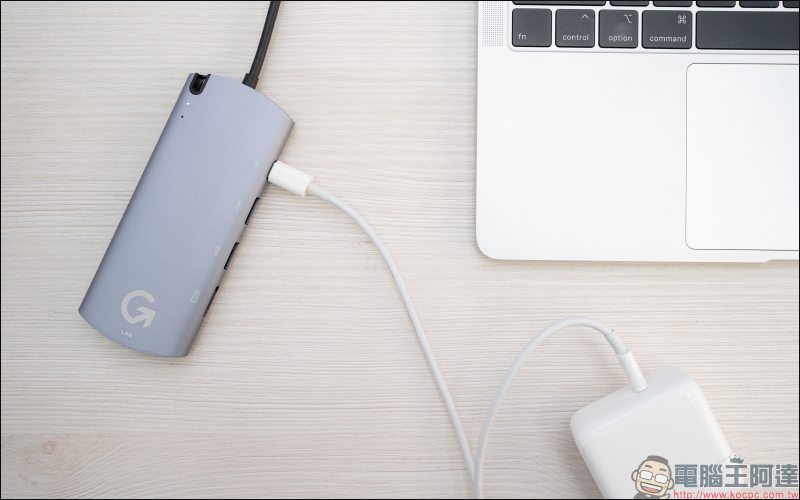 GameToGo Hub 多功能轉接器開箱動手玩:內建 SSD 固態儲存、讓 Mac 變身 Windows 電腦,能裝 Office 也能玩英雄聯盟!(同場加映:GameToGo 2 系列同步登場,速度更快、散熱更佳!) - 電腦王阿達 GameToGo Hub 多功能轉接器開箱動手玩:內建 SSD 固態儲存、讓 Mac 變身 Windows 電腦,能裝 Office 也能玩英雄聯盟!(同場加映:GameToGo 2 系列同步登場,速度更快、散熱更佳!) - 電腦王阿達
