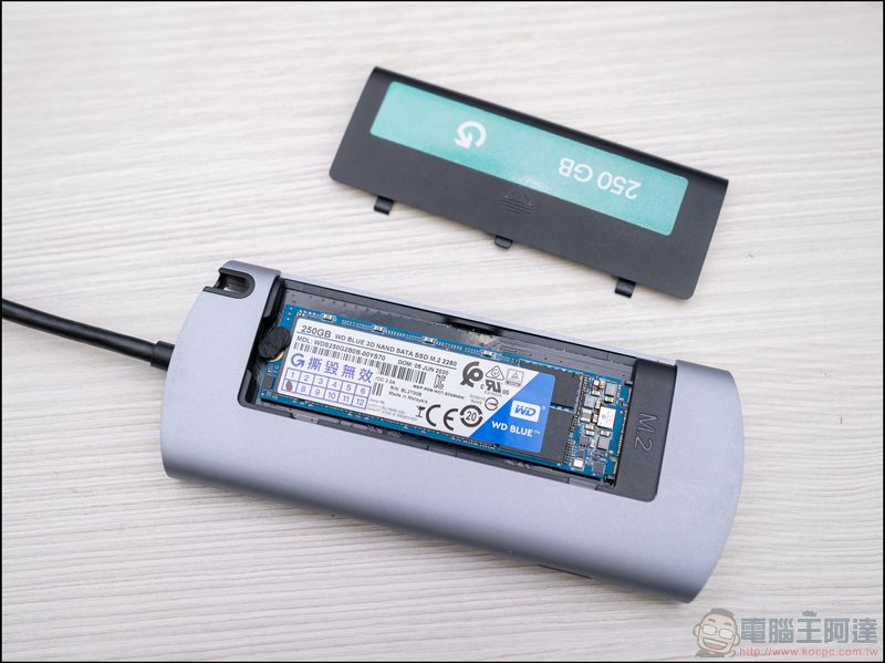 GameToGo Hub 多功能轉接器開箱動手玩:內建 SSD 固態儲存、讓 Mac 變身 Windows 電腦,能裝 Office 也能玩英雄聯盟!(同場加映:GameToGo 2 系列同步登場,速度更快、散熱更佳!) - 電腦王阿達 GameToGo Hub 多功能轉接器開箱動手玩:內建 SSD 固態儲存、讓 Mac 變身 Windows 電腦,能裝 Office 也能玩英雄聯盟!(同場加映:GameToGo 2 系列同步登場,速度更快、散熱更佳!) - 電腦王阿達