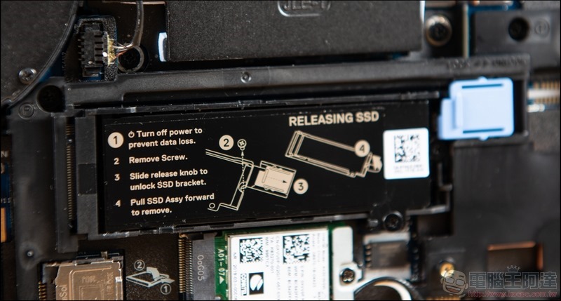 Dell Precision 7550 移動工作站 開箱 - 27 Dell Precision 7550 移動工作站 開箱 - 27
