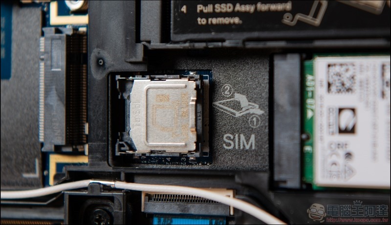 Dell Precision 7550 移動工作站 開箱 - 29 Dell Precision 7550 移動工作站 開箱 - 29