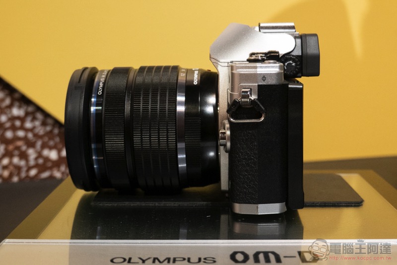 Olympus E-M10 Mark IV 帶著下翻自拍螢幕來了 - 電腦王阿達 Olympus E-M10 Mark IV 帶著下翻自拍螢幕來了 - 電腦王阿達