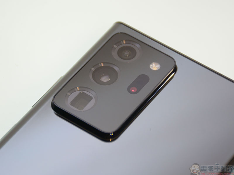 Samsung Galaxy Note20 系列正式發表,Galaxy Watch3、Galaxy Buds Live、Galaxy Tab S7/S7+ 與 Galaxy Z Fold2 同步公開 - 電腦王阿達 Samsung Galaxy Note20 系列正式發表,Galaxy Watch3、Galaxy Buds Live、Galaxy Tab S7/S7+ 與 Galaxy Z Fold2 同步公開 - 電腦王阿達