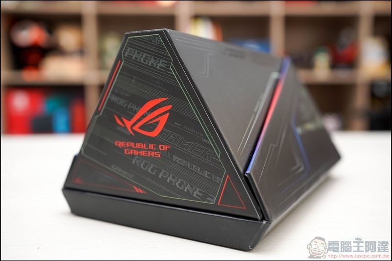 ASUS ROG Phone 3 開箱 - 03 ASUS ROG Phone 3 開箱 - 03