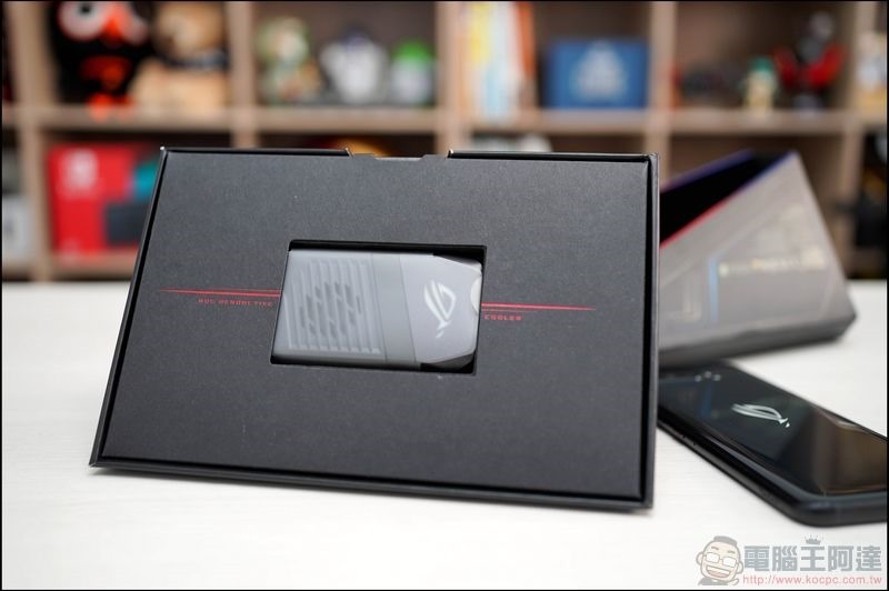 ASUS ROG Phone 3 開箱 - 06 ASUS ROG Phone 3 開箱 - 06