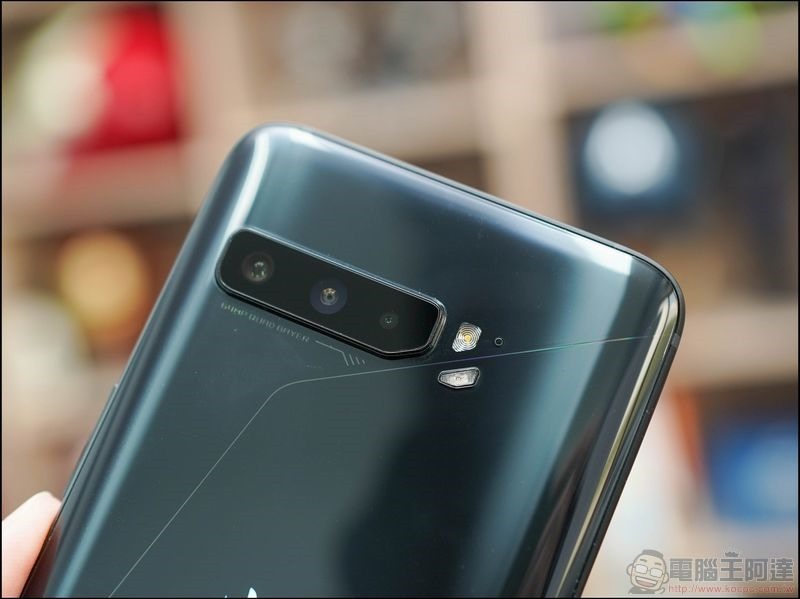 ASUS ROG Phone 3 開箱 - 24 ASUS ROG Phone 3 開箱 - 24