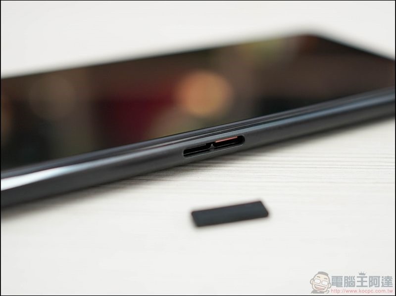 ASUS ROG Phone 3 開箱 - 28 ASUS ROG Phone 3 開箱 - 28