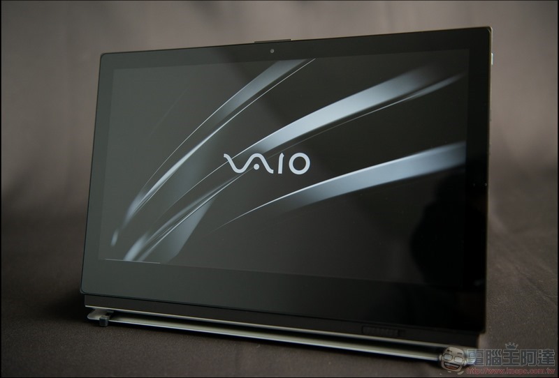 VAIO A12 二合一超輕薄變形筆電 開箱 - 06 VAIO A12 二合一超輕薄變形筆電 開箱 - 06