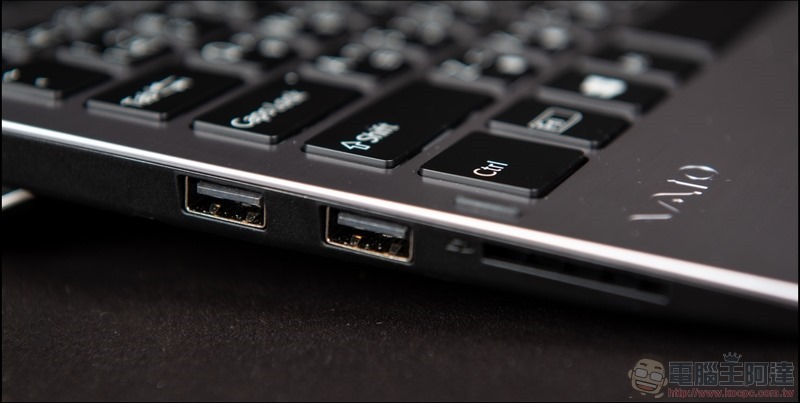 VAIO A12 二合一超輕薄變形筆電 開箱 - 19 VAIO A12 二合一超輕薄變形筆電 開箱 - 19