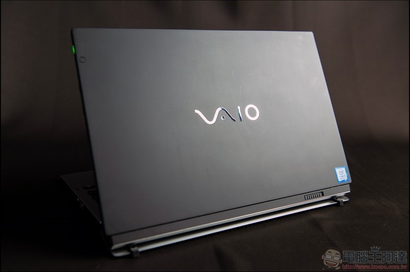 VAIO A12 二合一超輕薄變形筆電 開箱 - 39