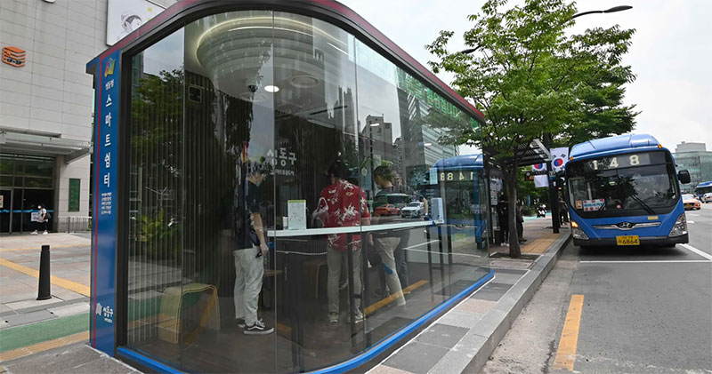 韓國首爾增設防疫公車站,提供檢疫、消毒還有免費 WiFi 與充電服務 - 電腦王阿達 韓國首爾增設防疫公車站,提供檢疫、消毒還有免費 WiFi 與充電服務 - 電腦王阿達