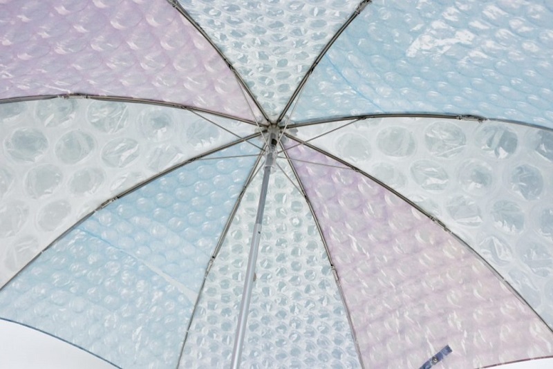 「氣泡紙造型雨傘」真的還是傘只是讓人想捏 - 電腦王阿達 「氣泡紙造型雨傘」真的還是傘只是讓人想捏 - 電腦王阿達