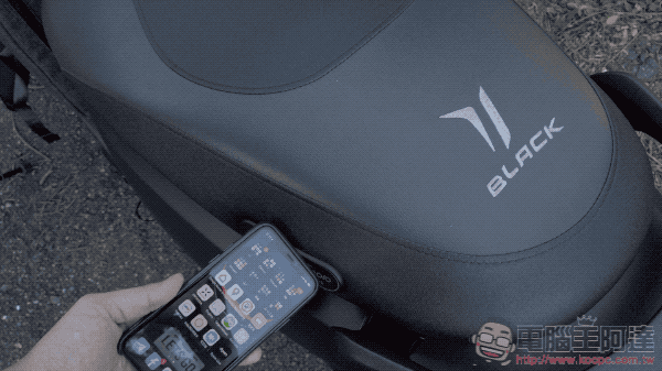 刷手機就啟動,教你幫 Ai-1 智慧電車加入感應 NFC 啟動 / 開車箱功能(影片教學) - 電腦王阿達 刷手機就啟動,教你幫 Ai-1 智慧電車加入感應 NFC 啟動 / 開車箱功能(影片教學) - 電腦王阿達