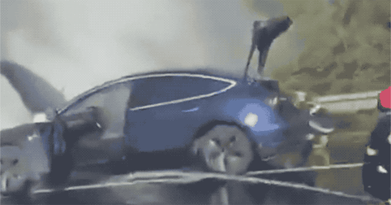 等不及 Tesla Cyberquad ATV 全地形車,狂人直接 DIY 一台來騎(影片) - 電腦王阿達 等不及 Tesla Cyberquad ATV 全地形車,狂人直接 DIY 一台來騎(影片) - 電腦王阿達