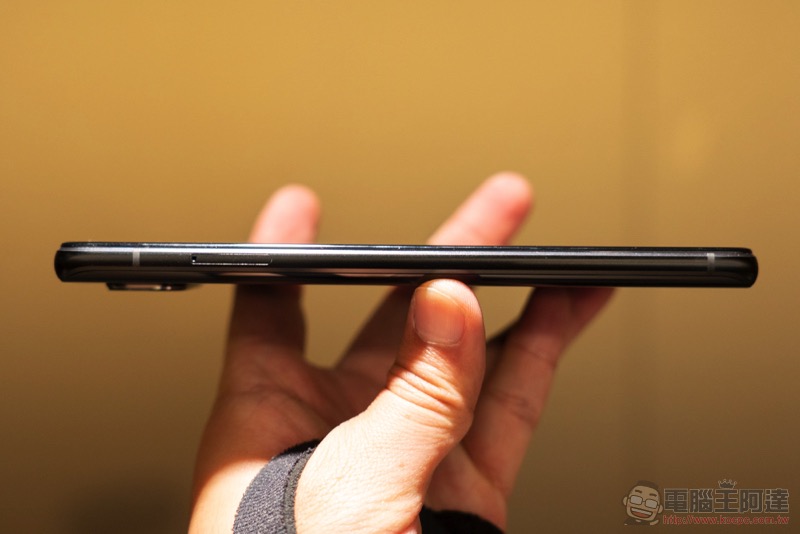 ASUS ZenFone 7 / 7 Pro 的翻轉 3 鏡頭,想要全方位挑戰你的攝影創意 - 電腦王阿達 ASUS ZenFone 7 / 7 Pro 的翻轉 3 鏡頭,想要全方位挑戰你的攝影創意 - 電腦王阿達